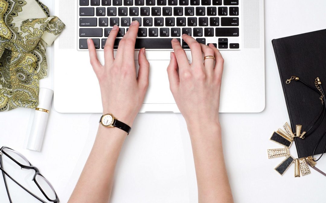 Featured Finesse: The Subtle Art of Guest Posting
