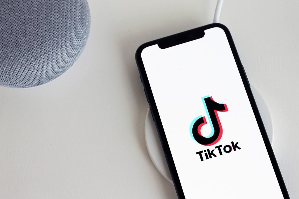 How To Effectively Promote Your Business With TikTok