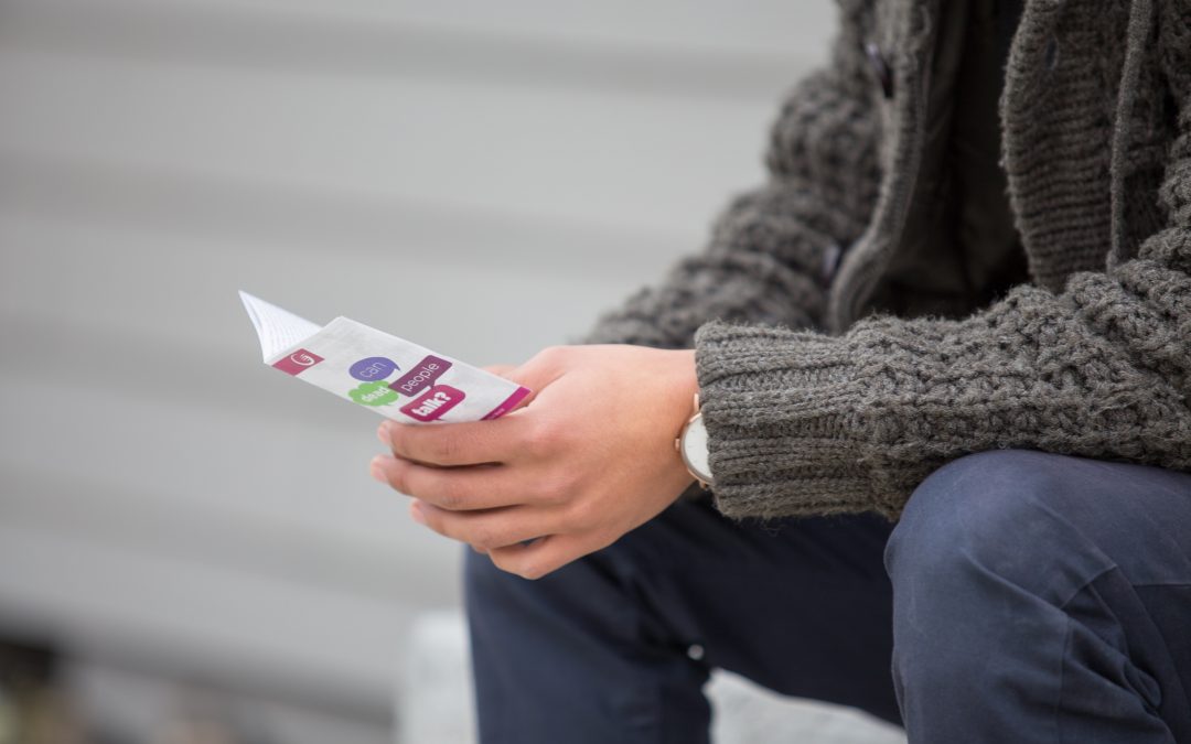 Key Tips for Designing a Pamphlet That Doesn’t Suck