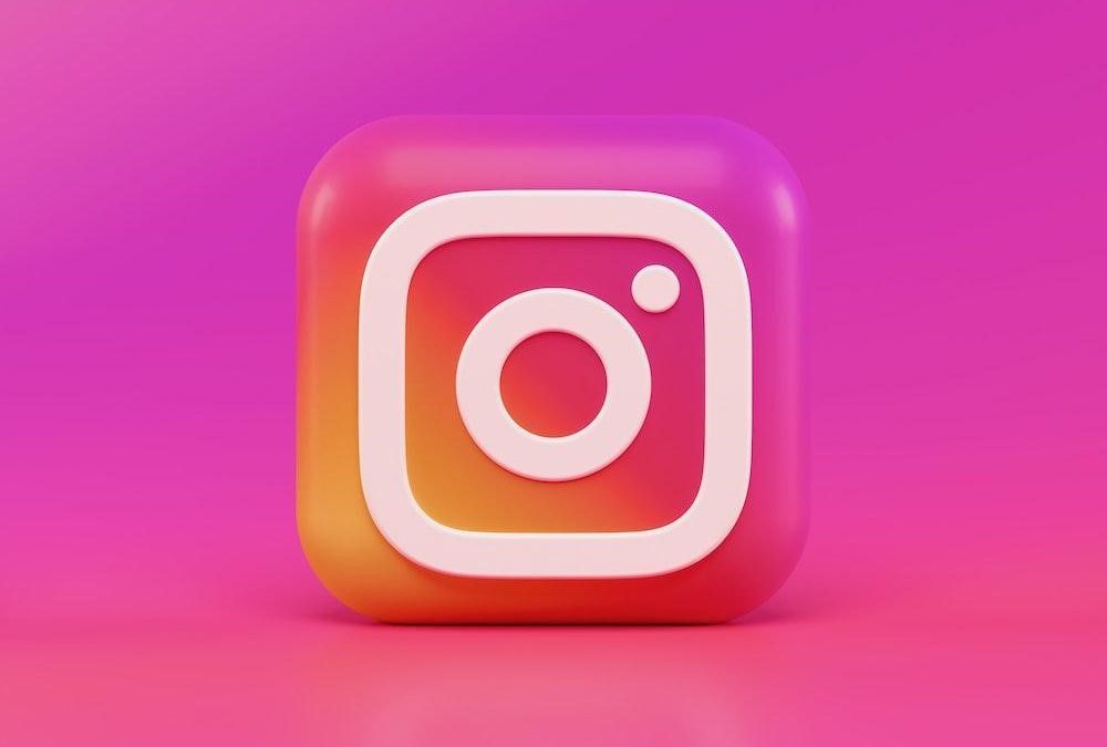 How to Use the Instagram Collab Feature to Earn More from the Reels Play Bonus Program?
